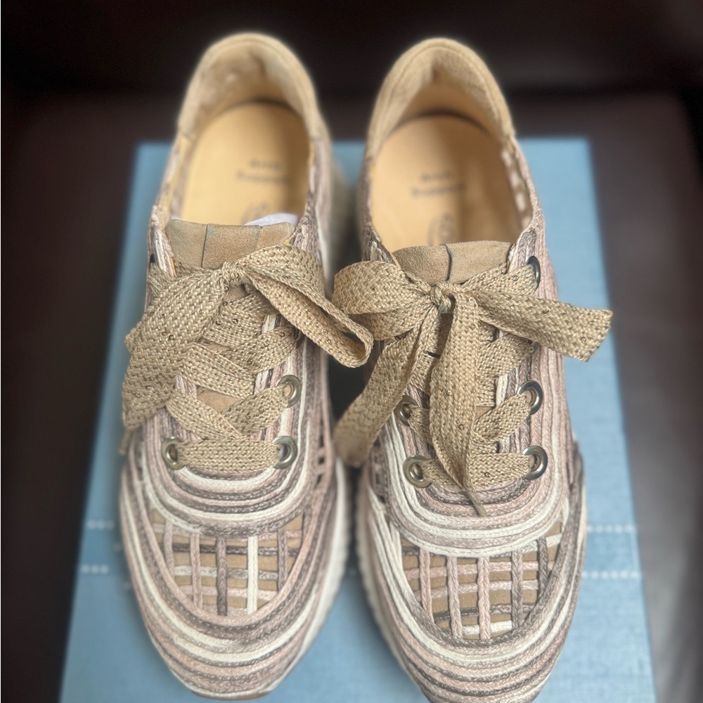 Striped Tan and Brown Women's Sneakers